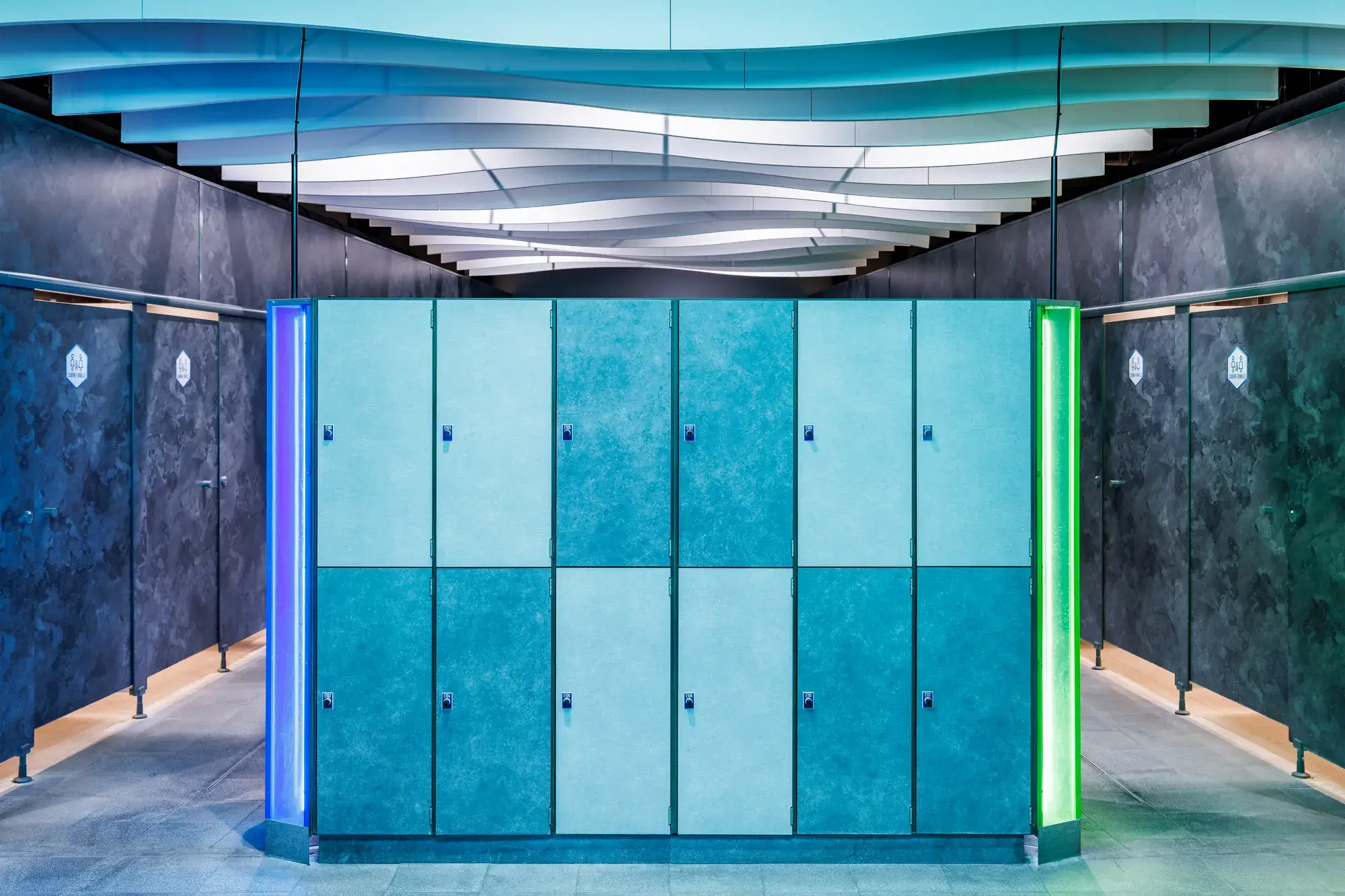 casier-vestiaire-collectif-cloison sanitaire-stratifie-compact