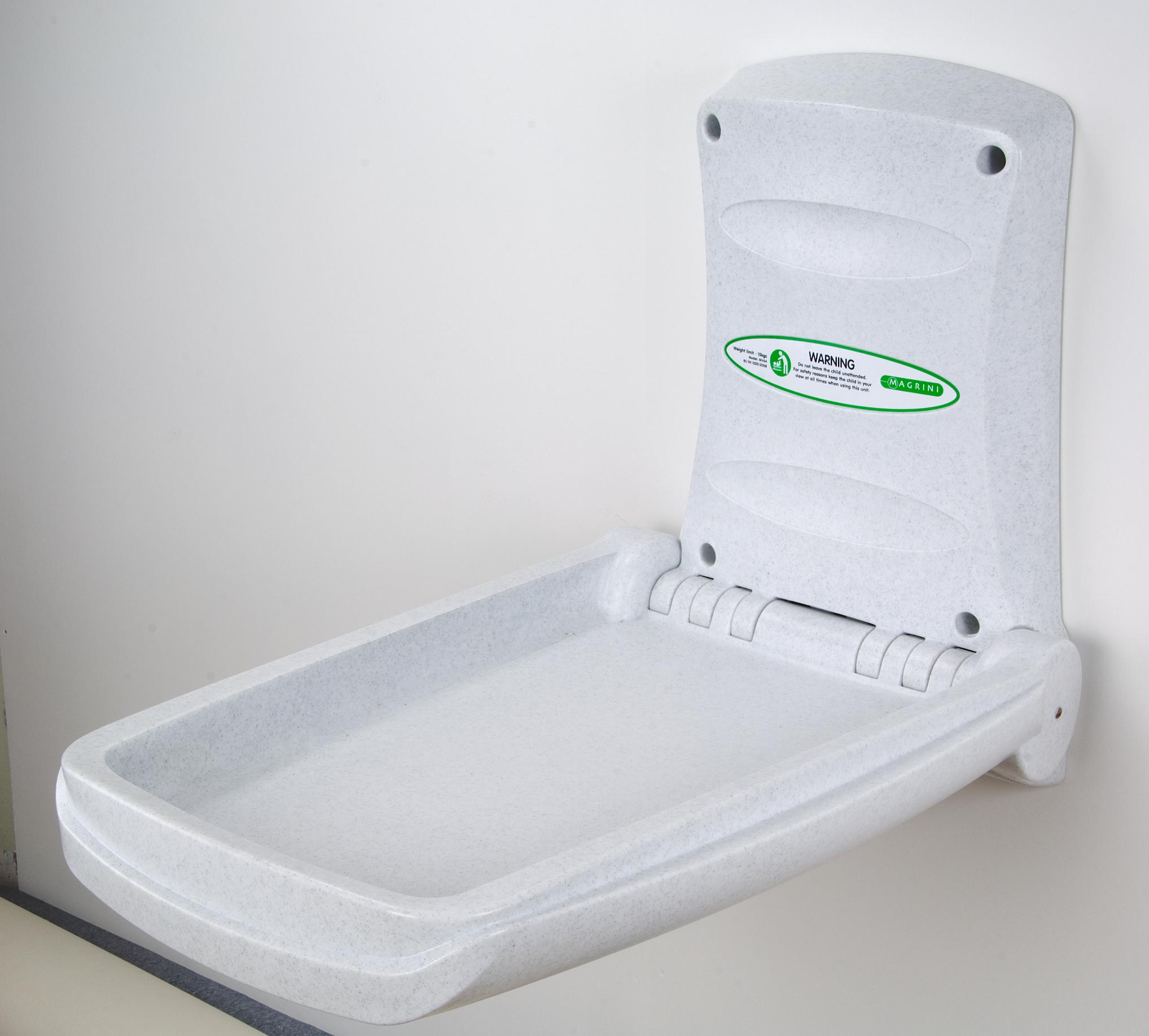 4927 Table à langer verticale (1)