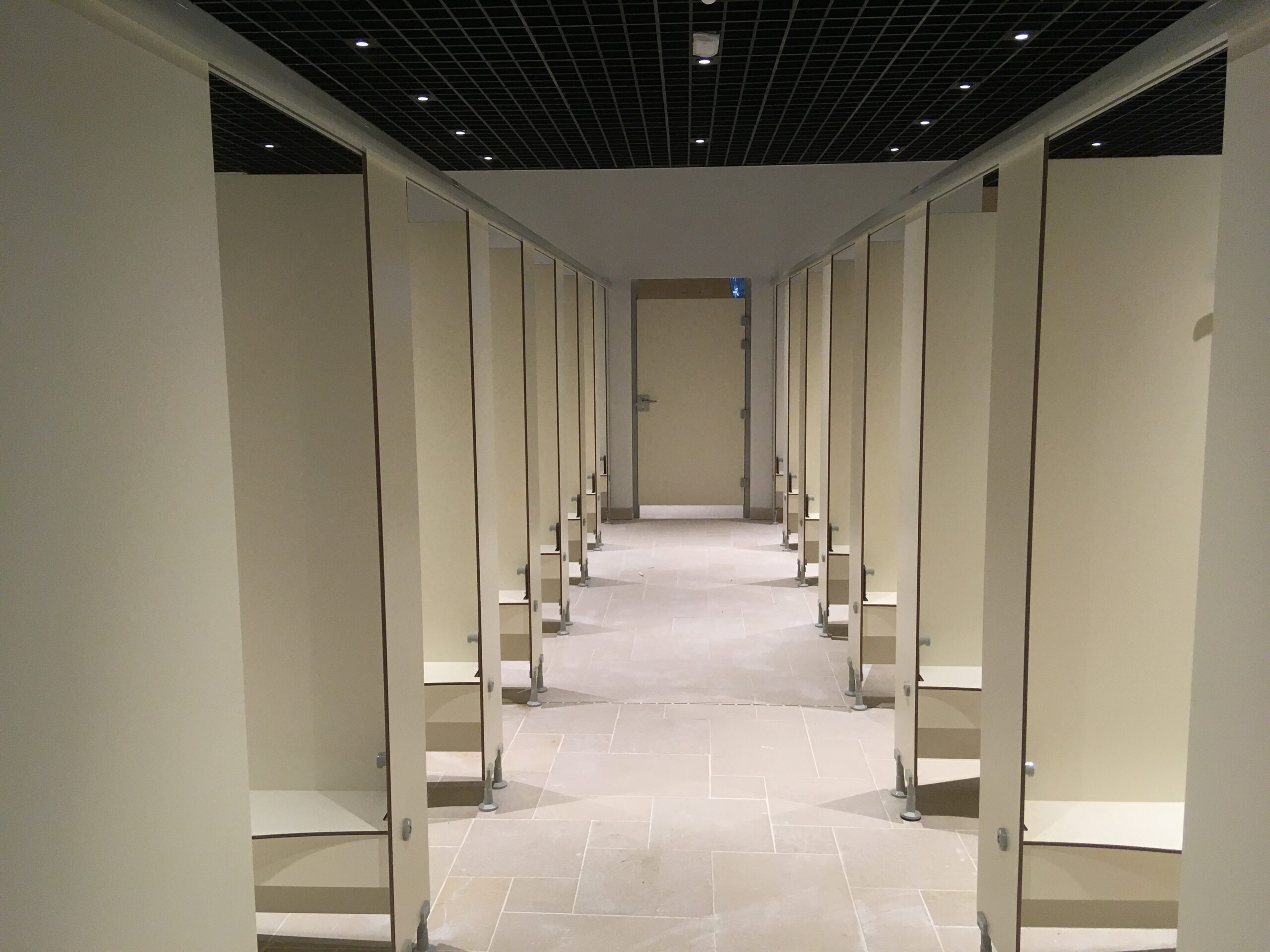 cabines double entree PN PC stratifie compact